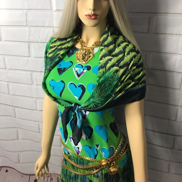 VERSACE - Picture 5 of 8